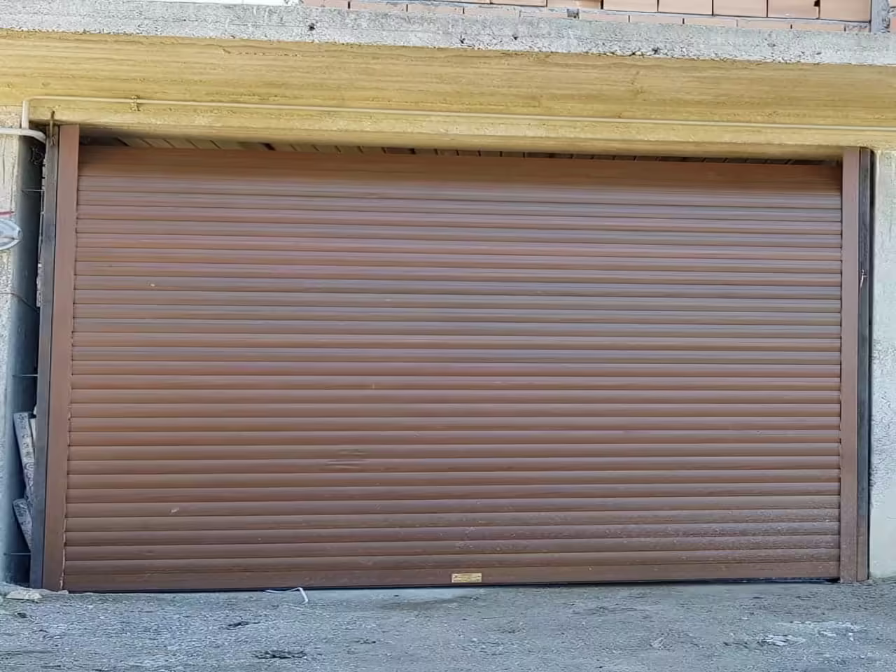 چگونه تیغه مناسب را برای کرکره برقی پارکینگ انتخاب کنیم؟ چگونه تیغه مناسب را برای کرکره برقی پارکینگ انتخاب کنیم؟