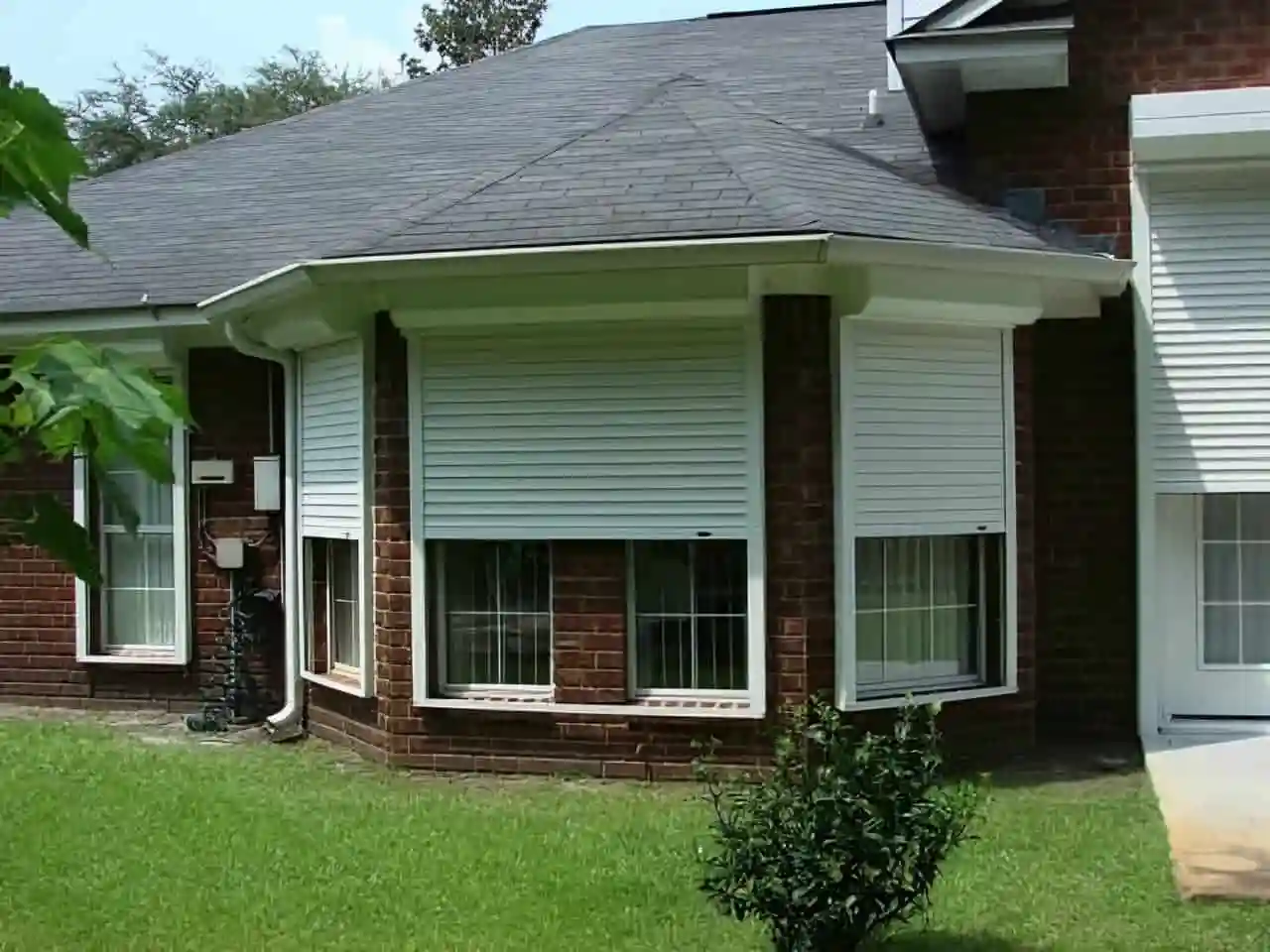 مزایا و خوبی های کرکره برقی