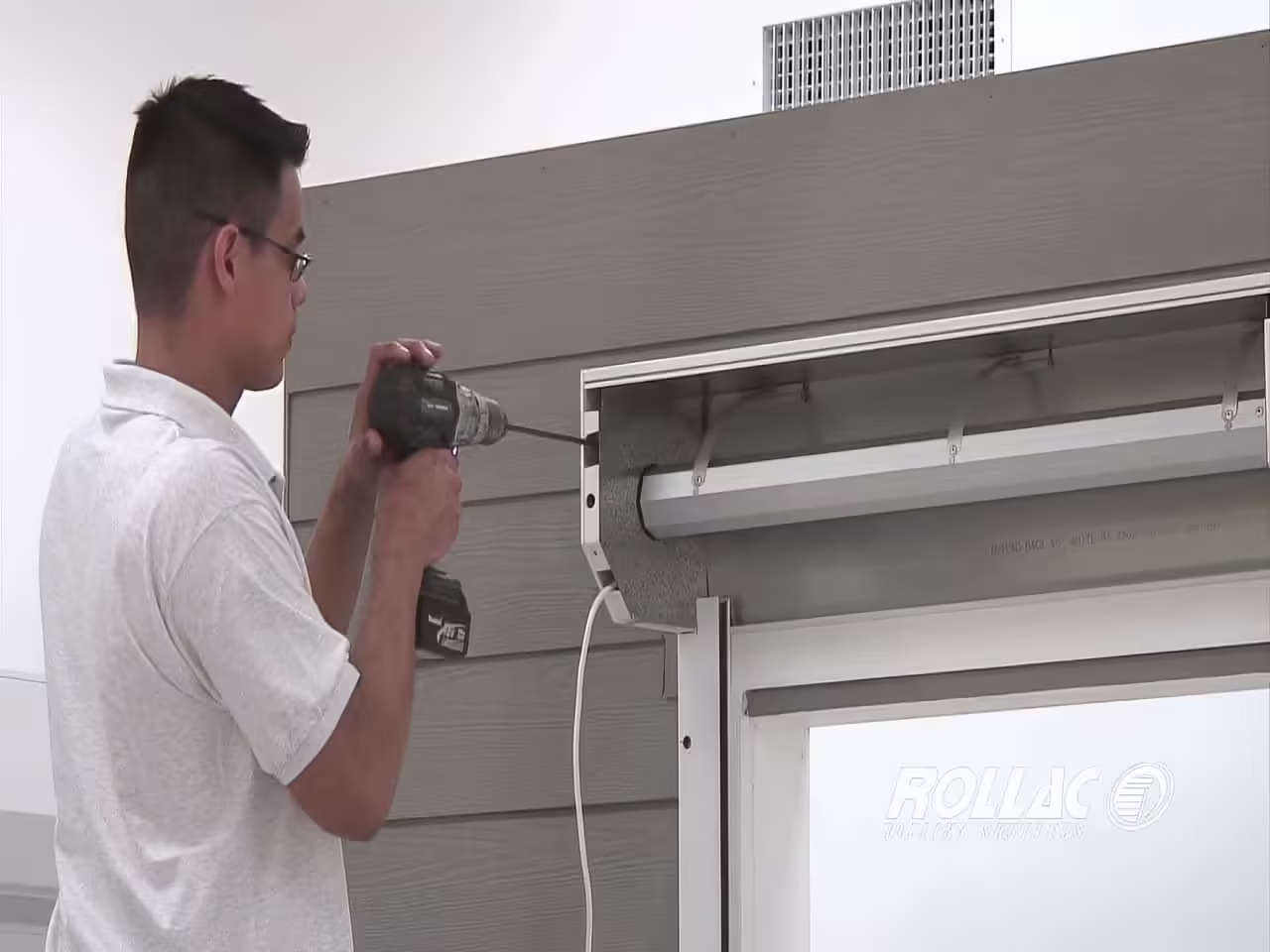 موتورهای توبولار انواع متفاوتی دارند، که شامل سنگین صنعتی و سبک می شود موتورهای توبولار انواع متفاوتی دارند، که شامل سنگین صنعتی و سبک می شود