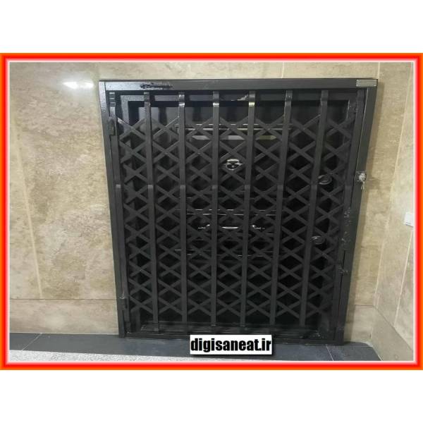 درب آکاردئونی ارومیه