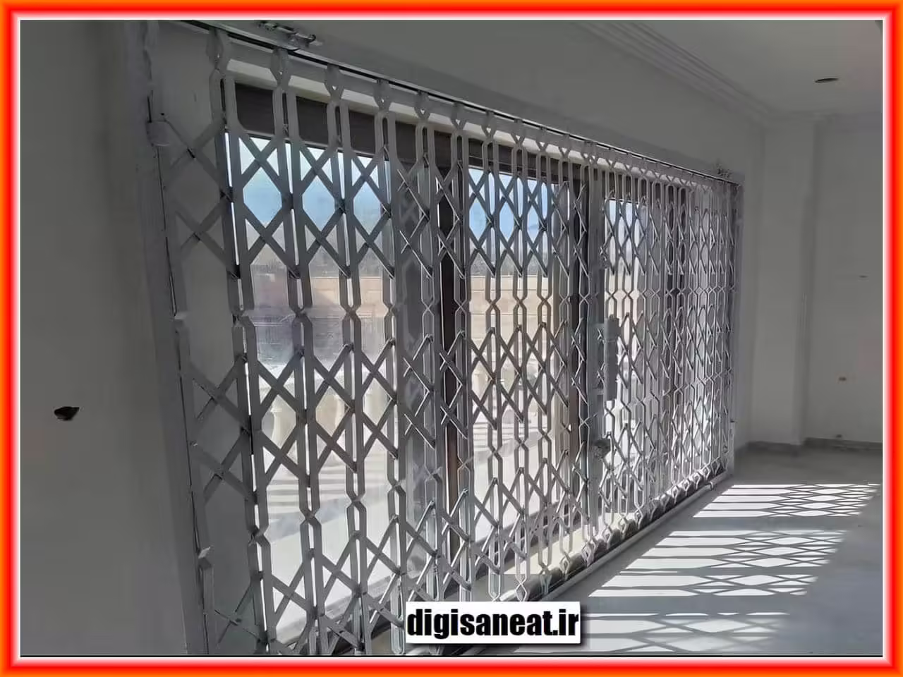 خرید حفاظ آکاردئونی فلزی پشت درب آپارتمان از دیجی صنعت