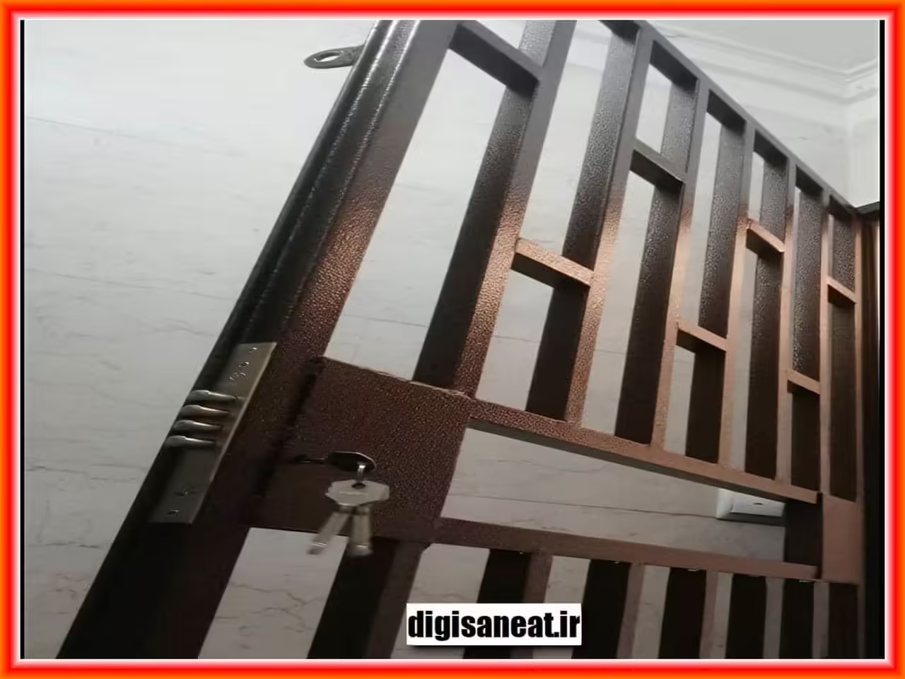 حفاظ درب ضد سرقت | دیجی صنعت حفاظ درب ضد سرقت