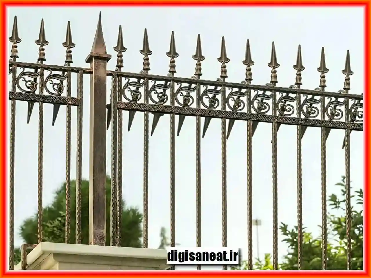 چگونگی نصب حفاظ سرنیزه ای روی دیوار