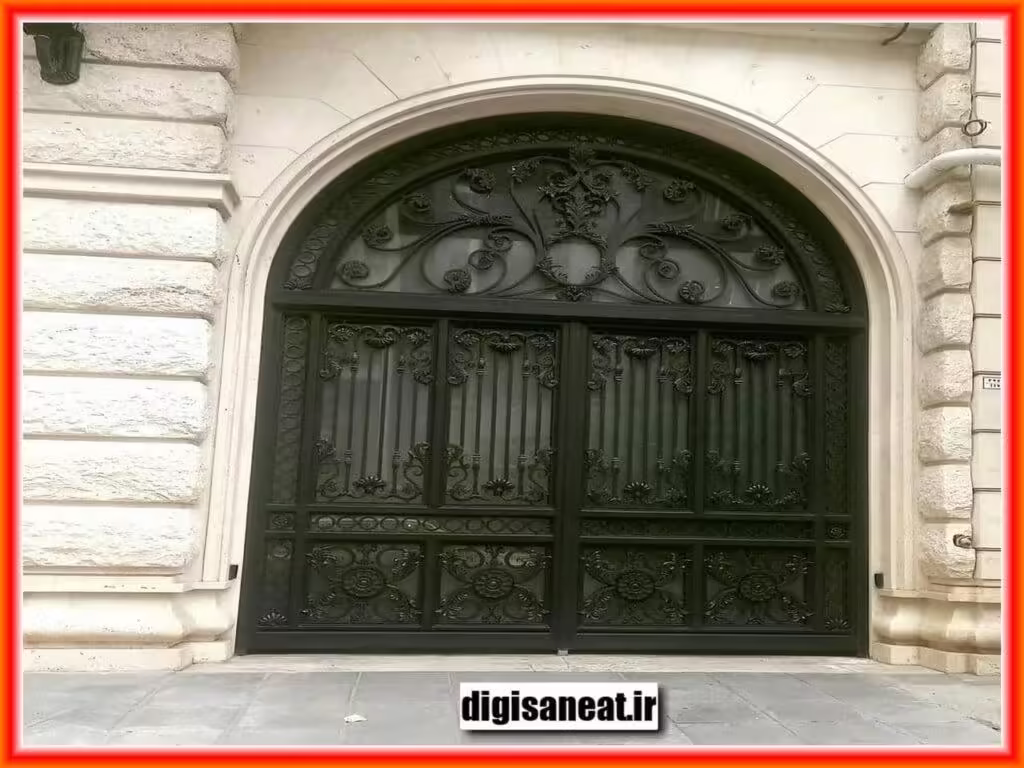 ویژگی‌های درب آهنی کلاسیک