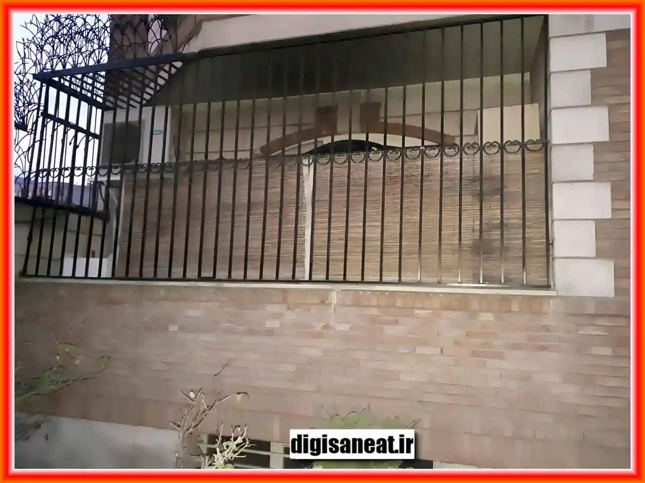 نصب حفاظ نرده پنجره بر روی دیوار