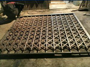 حفاظ درب آپارتمان از داخل