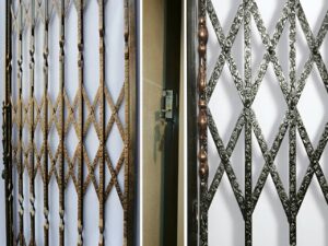 نرده حفاظ کشویی آکاردئونی