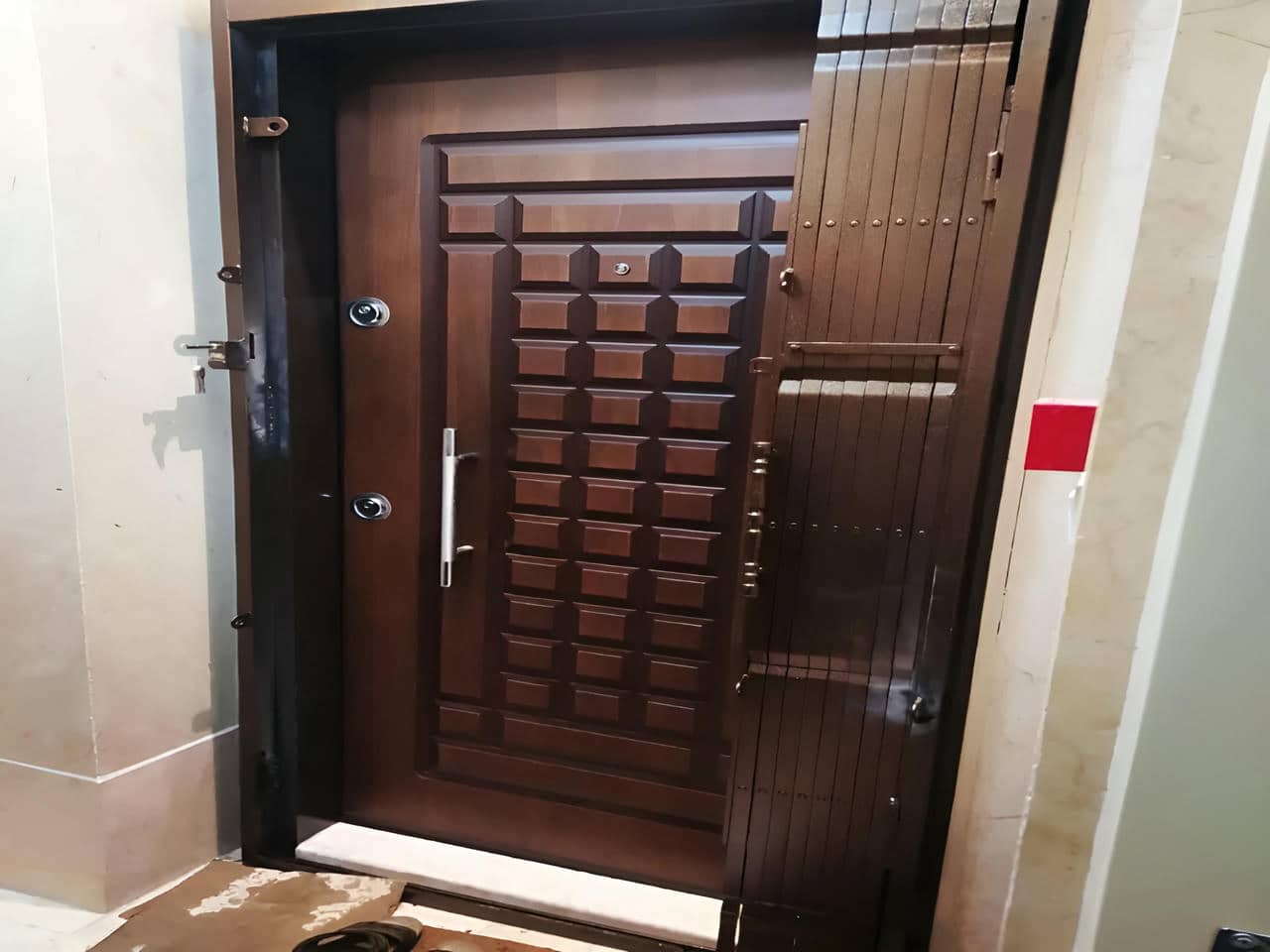 پیشگیری از سرقت منزل | دیجی صنعت پیشگیری از سرقت منزل