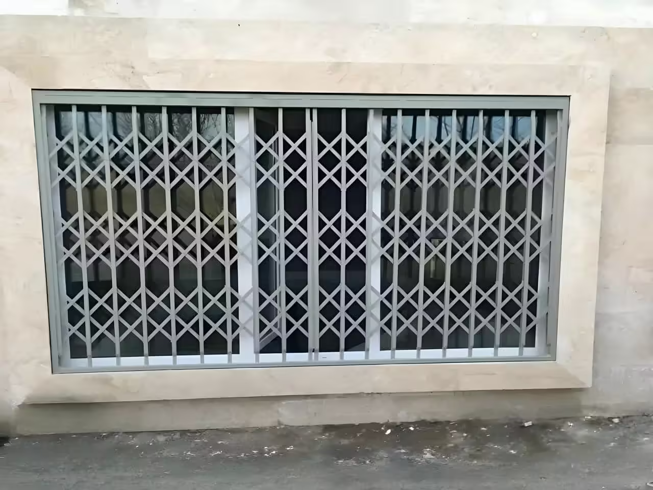 عکس های درب آکاردئونی | دیجی صنعت عکس های درب آکاردئونی