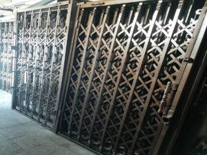 درب آکاردئونی تهران