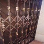 مشخصات حفاظ آکاردئونی درب ورودی خانه