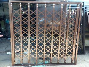 انواع درب آکاردئونی حفاظ آپارتمان