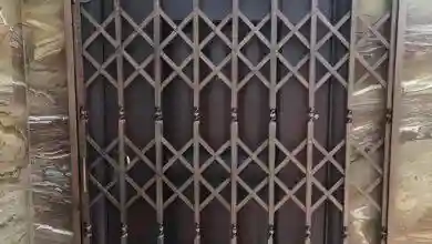 حفاظ رو دری آپارتمان