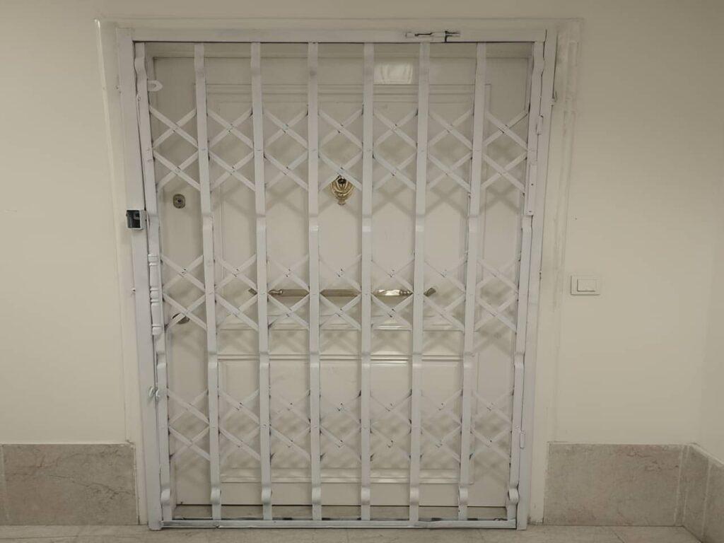 حفاظ آهنی درب آپارتمان