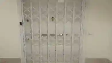 حفاظ آهنی درب آپارتمان