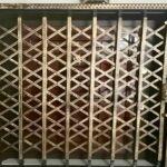 کاربردهای حفاظ آکاردئونی درب ورودی خانه