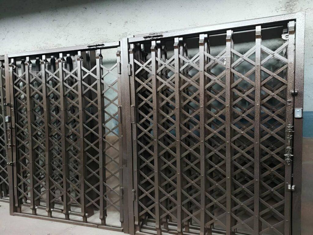کاربردهای درب آکاردئونی