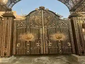 درب حیاط ویلایی در ارومیه