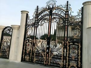 درب دست ساز فرفورژه