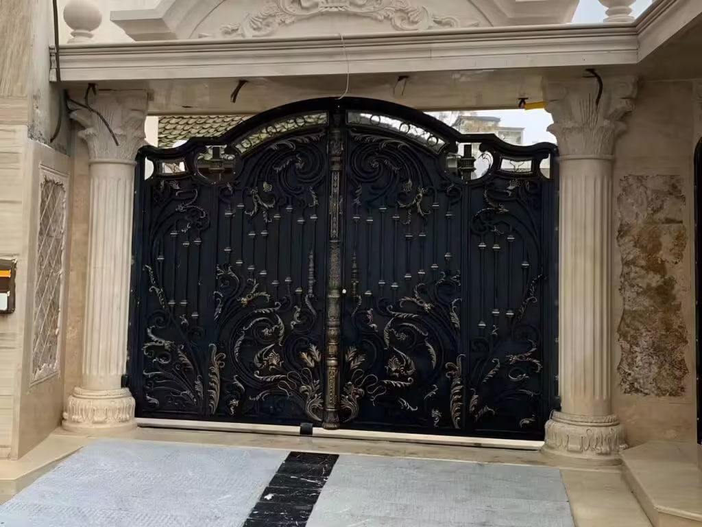 ساخت درب فلزی پارکینگ
