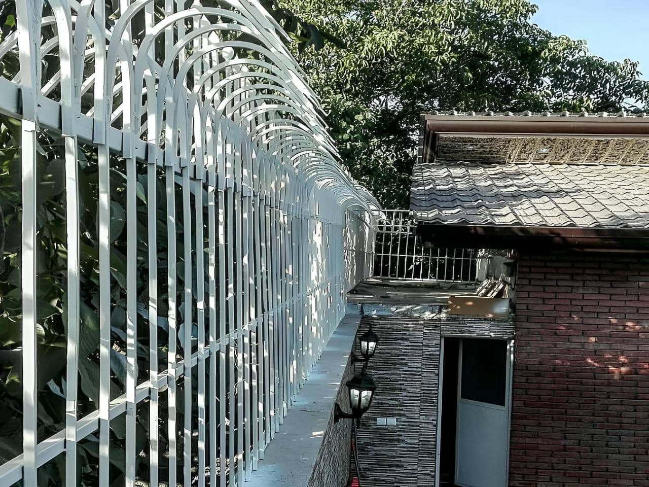 نرده حفاظ دیوار داخل آپارتمان | دیجی صنعت نرده حفاظ دیوار داخل آپارتمان