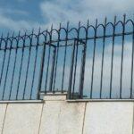 حفاظ فلزی دیوار حیاط ویلا