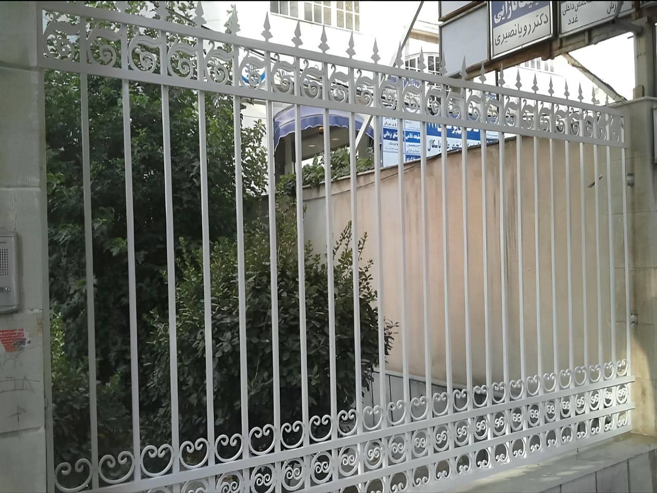 حفاظ آهنی ساختمان در خرم آباد | دیجی صنعت حفاظ آهنی ساختمان در خرم آباد