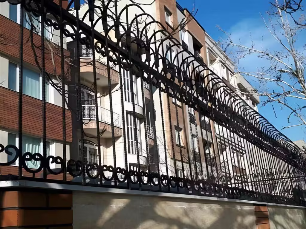 حفاظ آهنی ساختمان در گرگان
