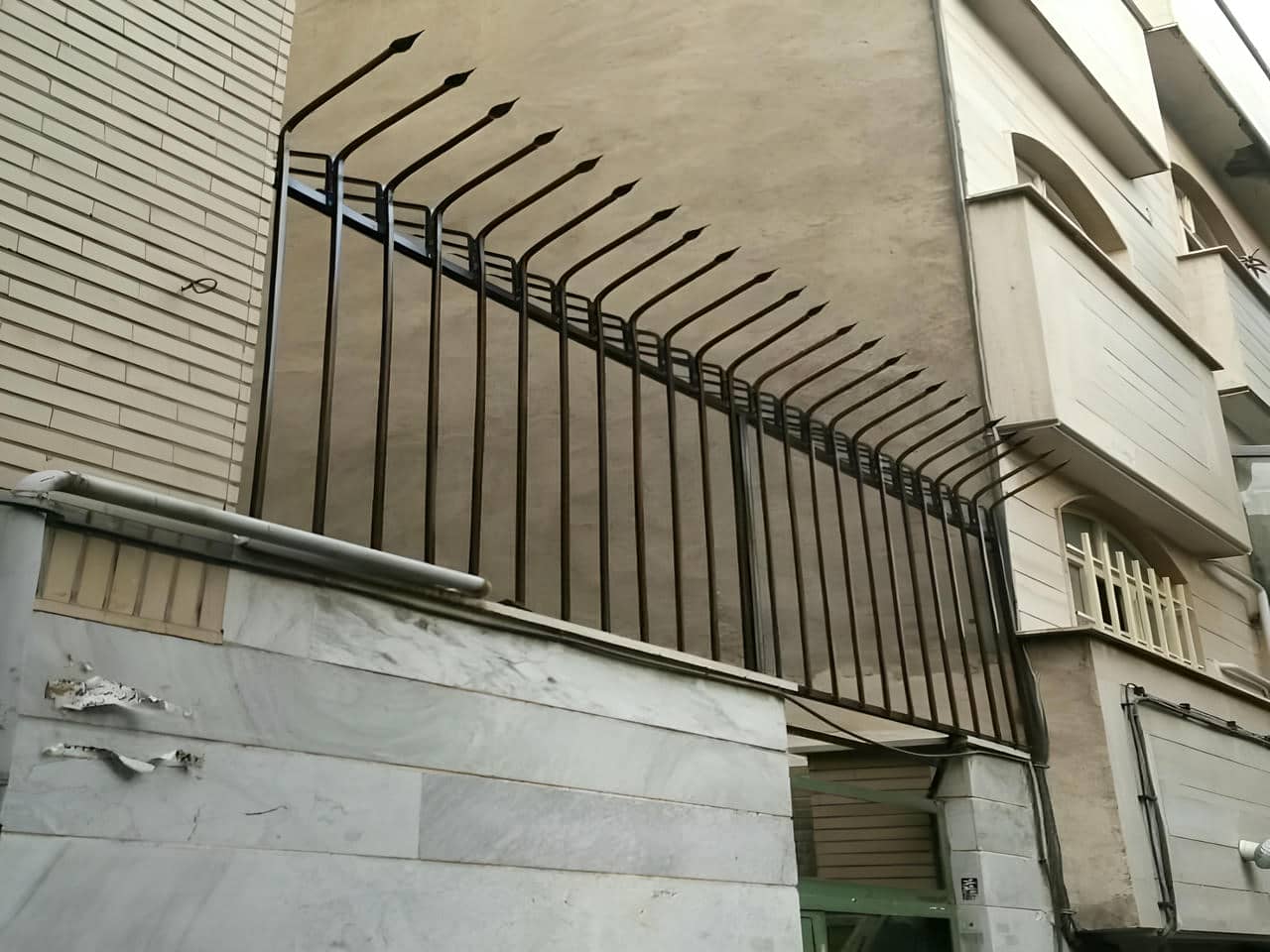 حفاظ آهنی ساختمان در رفسنجان | دیجی صنعت حفاظ آهنی ساختمان در رفسنجان