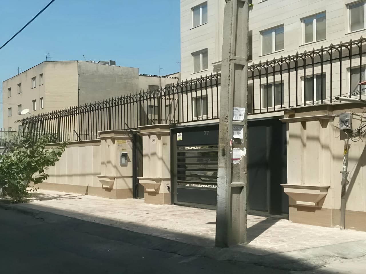حفاظ آهنی ساختمان در یاسوج | دیجی صنعت حفاظ آهنی ساختمان در یاسوج