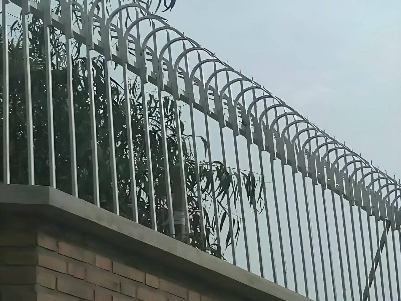 حفاظ آهنی ساختمان در بندر عباس | دیجی صنعت حفاظ آهنی ساختمان در بندر عباس