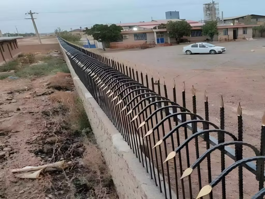 حفاظ آهنی ساختمان در سیرجان