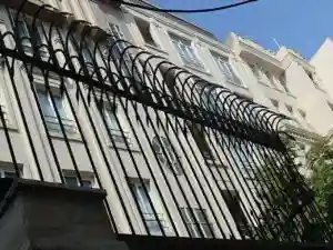 تراکم حفاظ روی دیوار