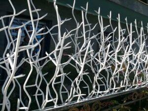 حفاظ آهنی در هشتگرد