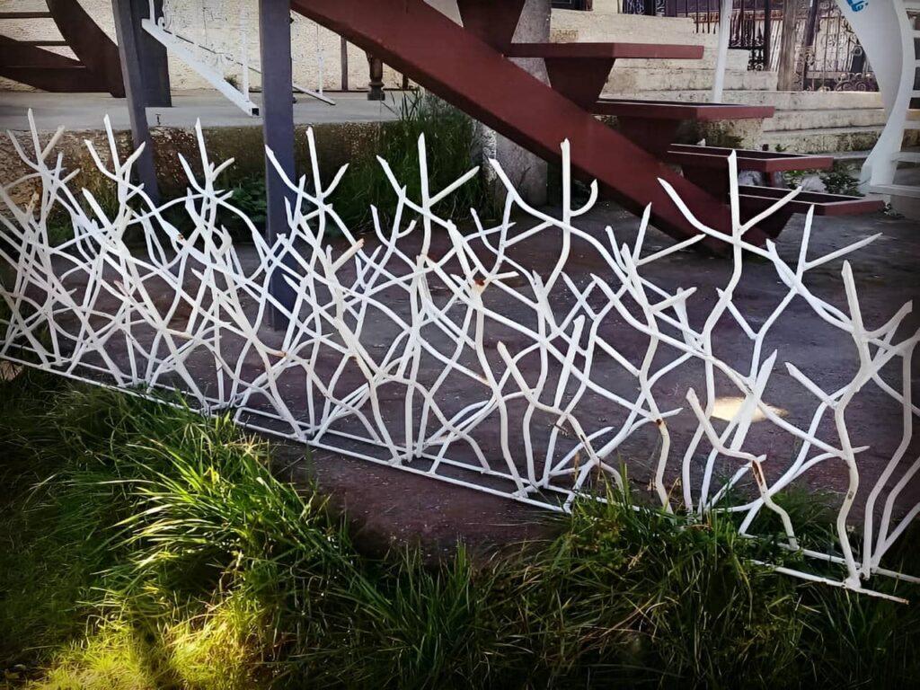 مقایسه حفاظ شاخ گوزنی با دیگر انواع حفاظ‌ها