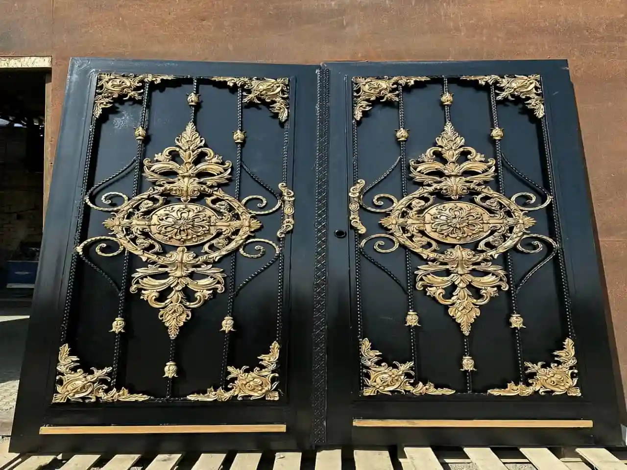 نکات مهم در انتخاب درب آهنی کلاسیک