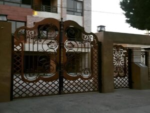 درب ویلا فرفورژه
