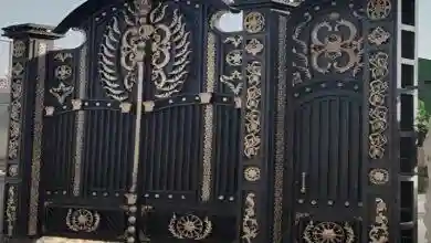 درب ورودی ساختمان