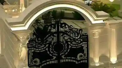 انواع درب حیاط ویلایی