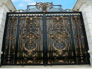 درب حیاط ویلایی در کردستان