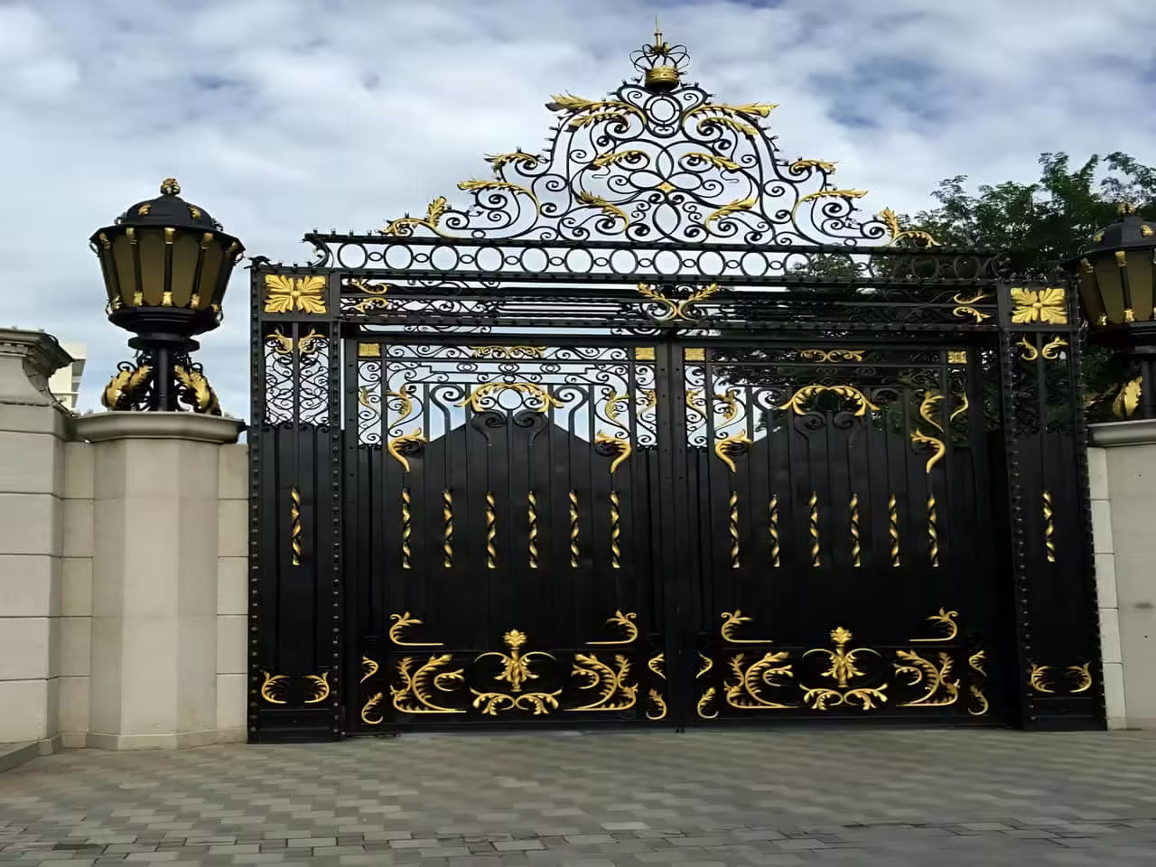 درب حیاط ویلایی در آستارا | دیجی صنعت درب حیاط ویلایی در آستارا