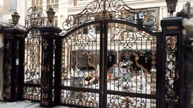 درب آهنی ماشین رو فرفورژه