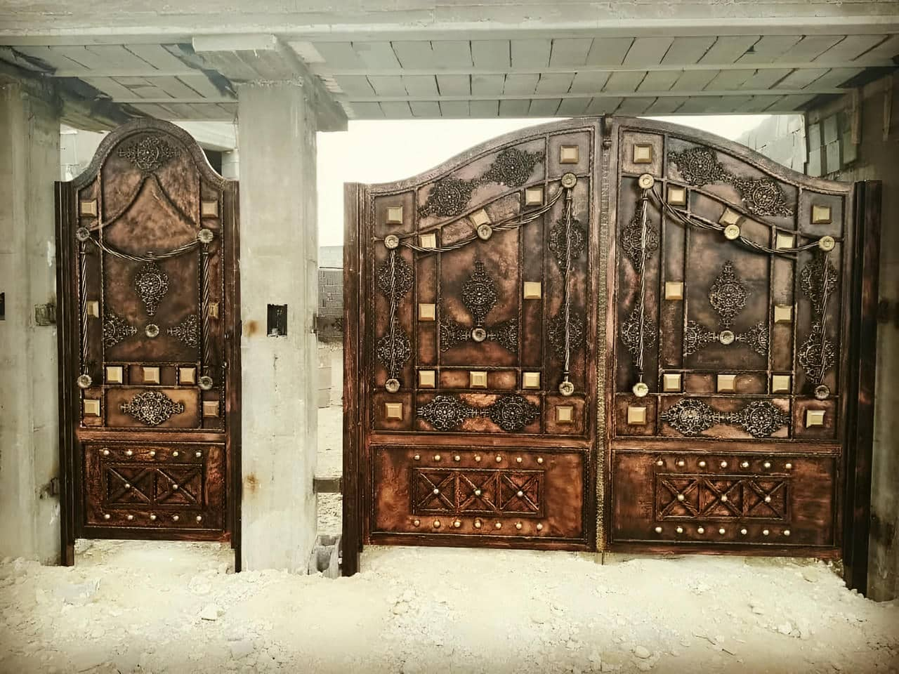 درب آهنی پارکینگ آپارتمان
