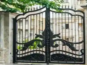 درب ویلایی ساختمان