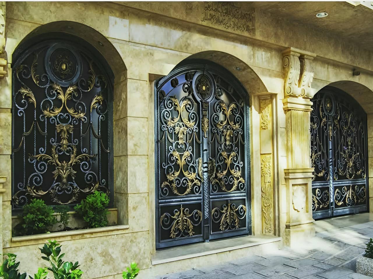 درب لاکچری سلطنتی ویلاهای مجلل | دیجی صنعت درب لاکچری سلطنتی ویلاهای مجلل