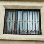 حفاظ پنجره فرفورژه بزرگ