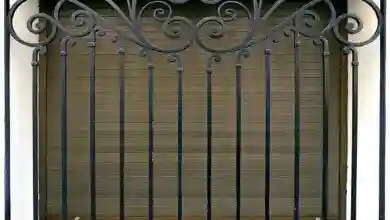 حفاظ آهنی در ستارخان