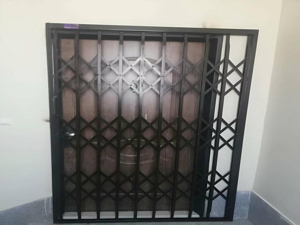 جلوگیری از ورود دزد به خانه جلوگیری از ورود دزد به خانه