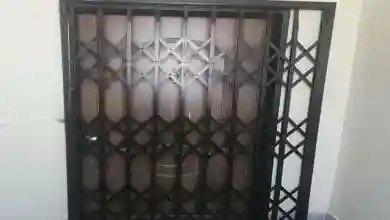 جلوگیری از ورود دزد به خانه