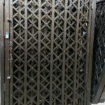 رنگ درب و حفاظ آکاردئونی